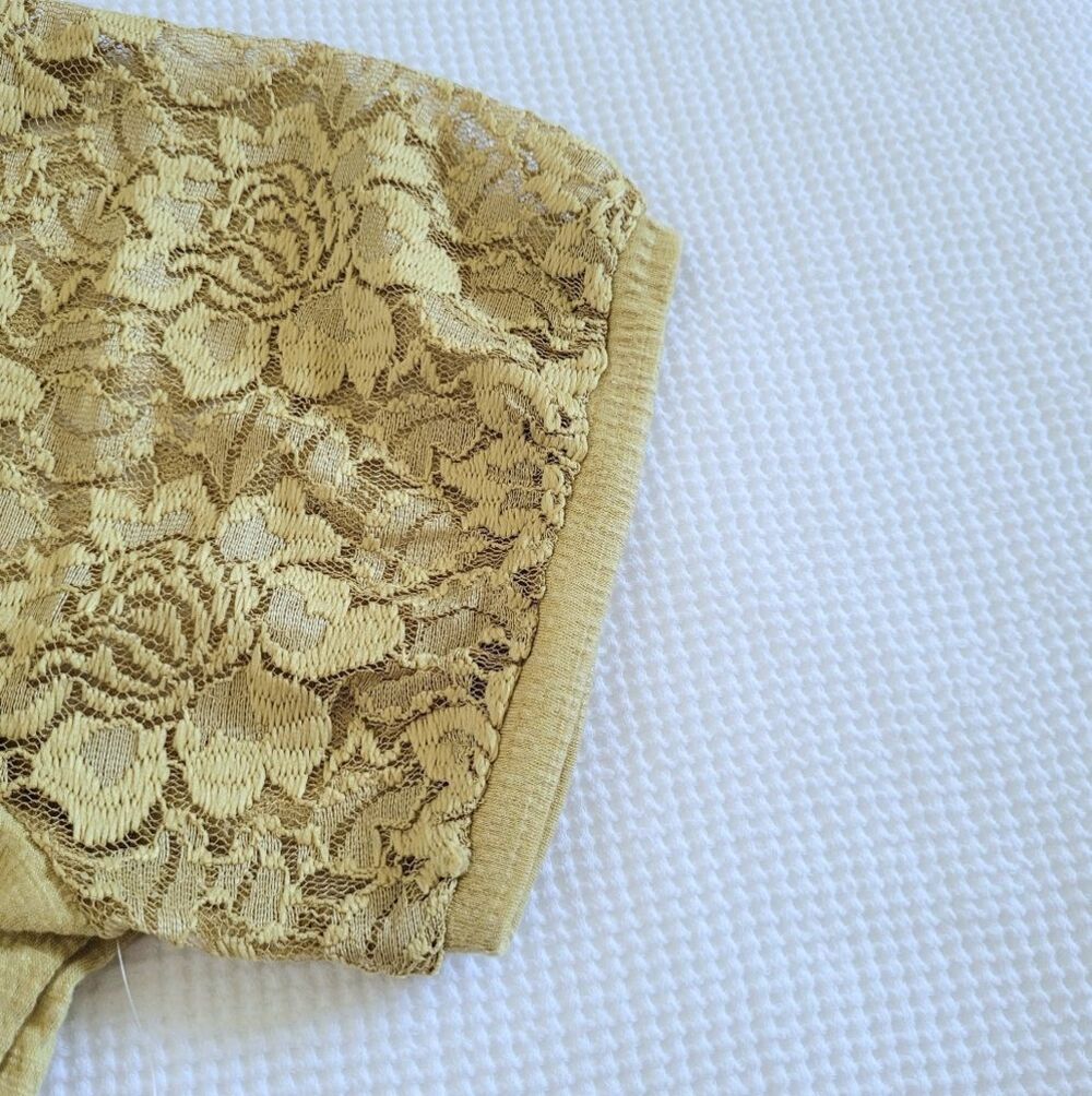 89th + Madison Floral💐Lace Sleeve Top - NWT - Picture 10 of 14